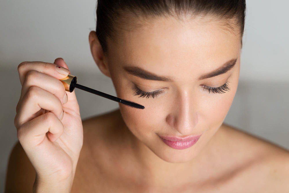 girl with eyelash